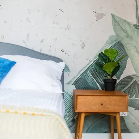 公寓 Cozy, Small Studio.great Location / Mala Kawalerka *